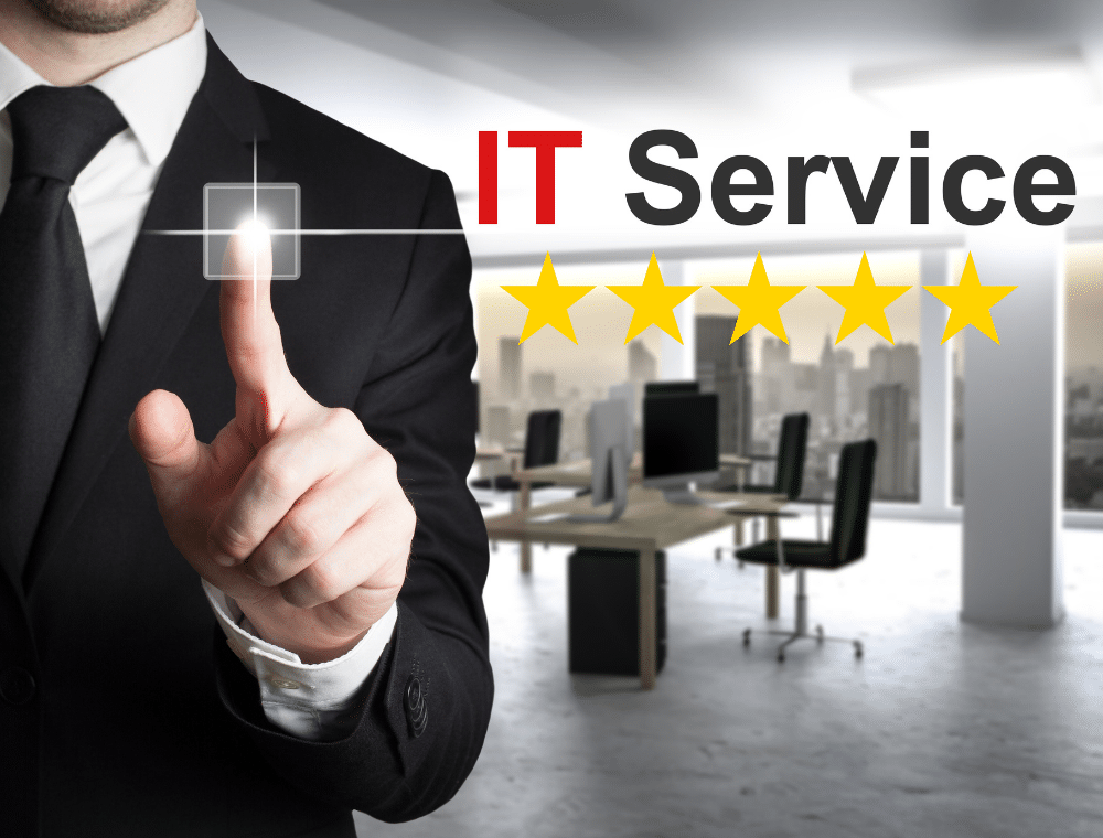 it-service_esslingen_1000x760 Mitarbeiter und Schriftzug IT Service Esslingen